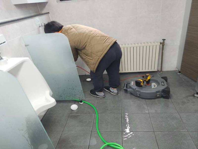 파주 소변기막힘 작업사례 9